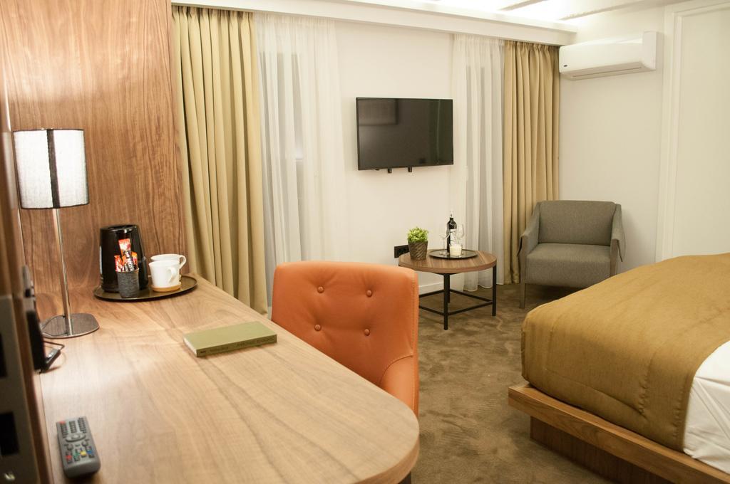 Nomad Luxury Suites Belgrado Exterior foto