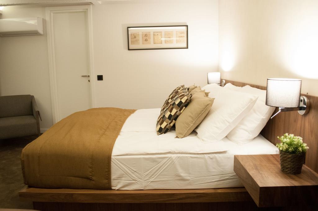 Nomad Luxury Suites Belgrado Exterior foto